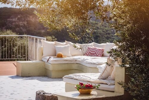 Nassibe Estate and Earthly Hideaway in Crete