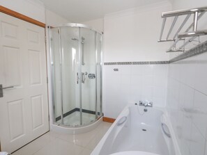 Shower - Kiama (Weymouth)
