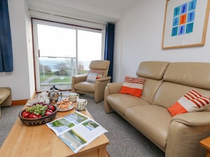 Living area - Kiama (Weymouth)