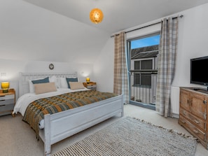 4 chambres, bureau, fer et planche Ă repasser, Wi-Fi