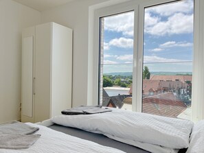 Apartament Deluxe, 3 dormitoris | 1 dormitori, escriptori i espai de treball apte per a portàtils