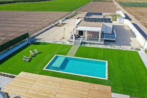 Unclassified image, 4 of 30, button - Almost Heaven by Fidalsa (San Fulgencio)