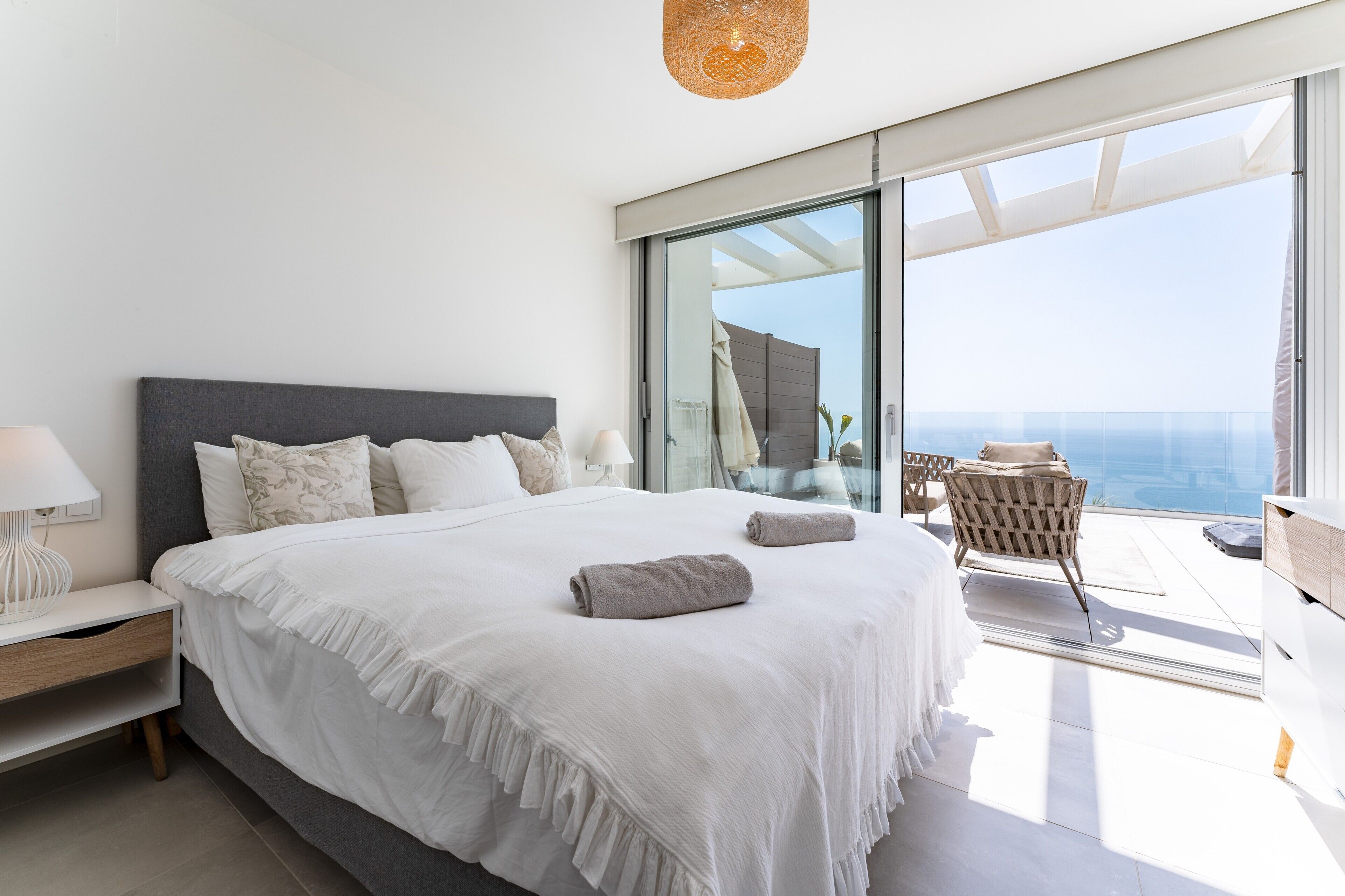 3 soverom, strykejern/-brett, wi-fi (inkludert) og sengetøy