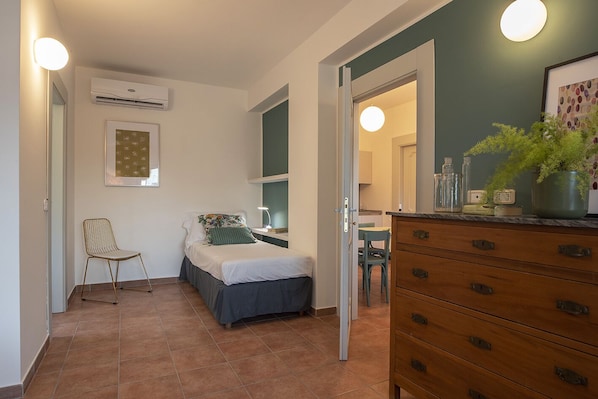 1 Schlafzimmer, Reisekinderbett, kostenloses WLAN, Bettwäsche