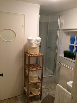 Dusche, Haartrockner