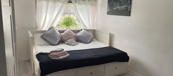 Impeccable 3- Bedroom House in Kirkcaldy