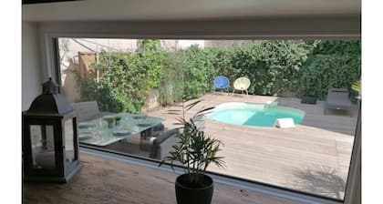 Elegant 3-star*** gîte with private pool in the heart of the vineyards