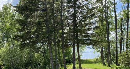 Amazing Lakefront on beautiful Candle Lake...