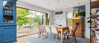 바튼 코티지 침대와 아침 식사