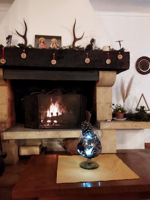 Living area - L' Anon d'Andon (Andon)
