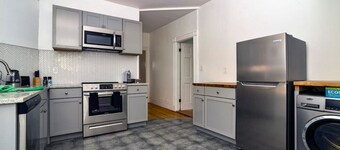 Boston Historical Urban Oasis