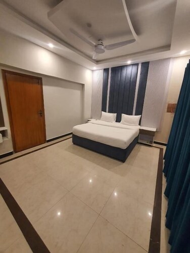 Rose Valet Guest House