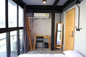 Standard Double Room | 1 bedroom, blackout curtains, free WiFi, bed sheets