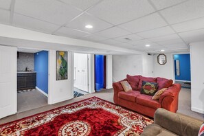 House, 3 Bedrooms | Interior