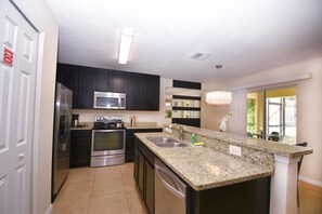 ハウス 4 ベッドルーム | 専用キッチン