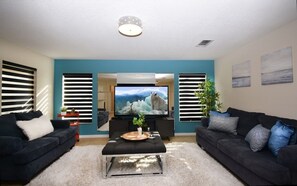 Living area - 1705vp 4 Bedroom Home by RedAwning (Kissimmee)