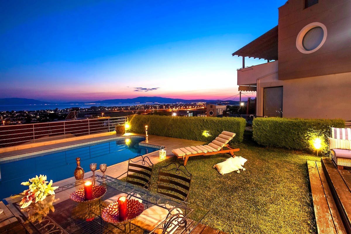 Single Room | Pool | 5 outdoor pools