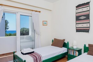 2 bedrooms, desk, iron/ironing board, free WiFi