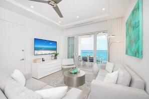Smart TV, video games, computer monitors, printers - Rum Point Resort #308 (Seven Mile Beach)
