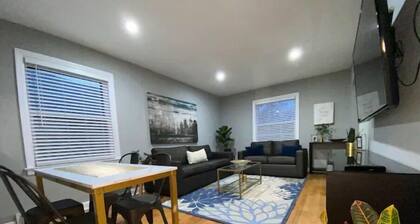 Spacious 3BR Home w Parking. Perfect for Families & Longer Stays