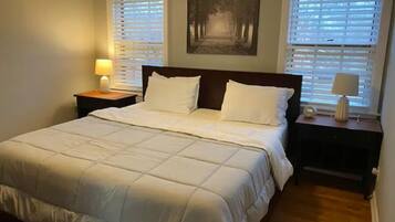 3 bedrooms, iron/ironing board, free WiFi, bed sheets