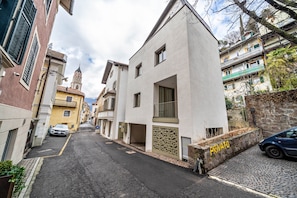 Exterior - Holiday Apartment "Domus Faber 4" with Mountain View, Shared Terrace & Wi-Fi (Merano)