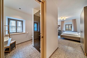 1 camera, Wi-Fi gratuito, lenzuola