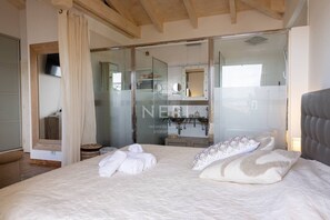 5 makuuhuonetta, tallelokero huoneessa, ilmainen Wi-Fi, vuodevaatteet