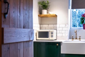 Interior - No. 15 North Street, Cotswold cottage (Winchcombe)