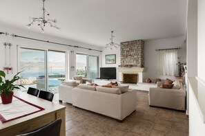 别墅 | 起居区 | 平板电视