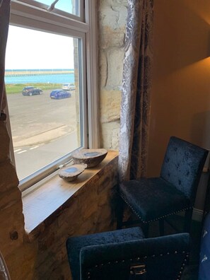 Interior - The Anchorage - sea views and beach on doorstep (Amble)
