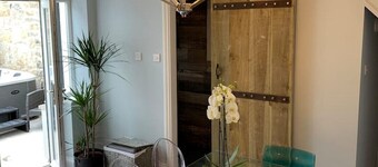 The Rockpool - Private HOT TUB + Sea Views
