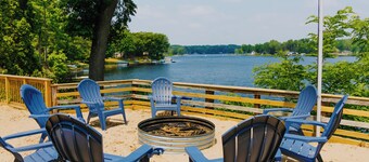 Lake Front Rustic Suite Rental