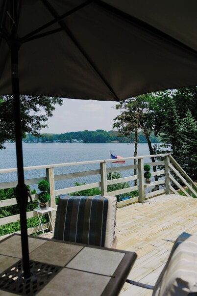 Lake Front Rustic Suite Rental