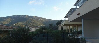 T3 Les pieds dans l'eau: sea view - Air-conditioned, equipped apartment - Golf Campomoro