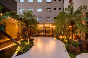 Property grounds - Amazon Aeroporto Hotel (Varzea Grande)