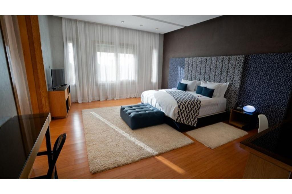 7 bedrooms, WiFi