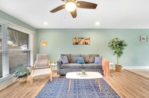 Living area - 2BR Condo~ Relax or Work Remotely with A+ Location (Charlotte)