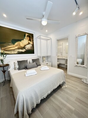2 chambres, fer et planche Ă repasser, Wi-Fi gratuit, draps fournis