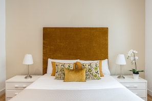 2 dormitorios, tabla de planchar con plancha, wifi gratis y ropa de cama
