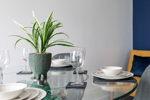 Dining - Blue Sea View Apartment  (Southend-on-Sea)