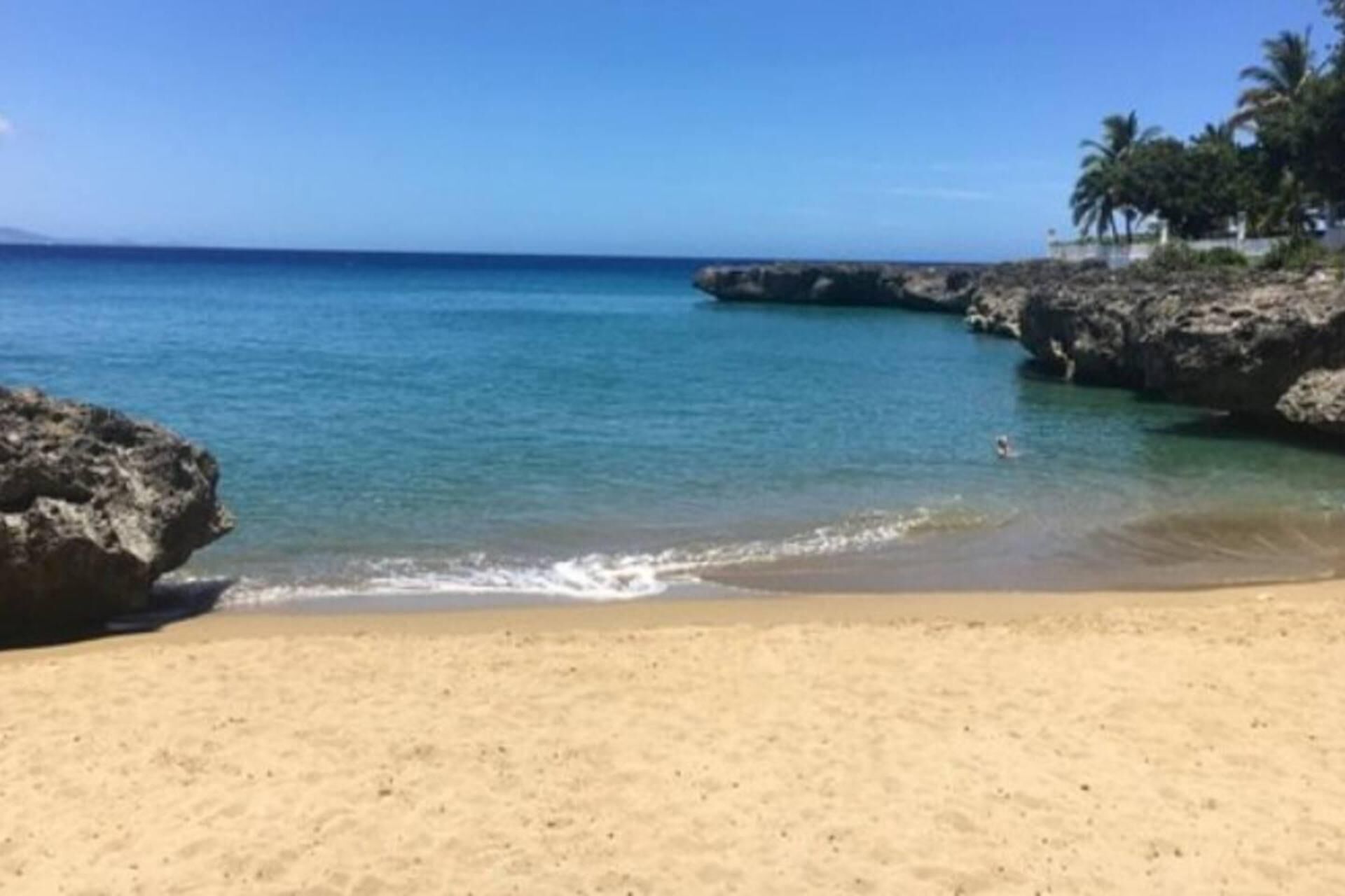 Huvila, useita sänkyjä | Ranta