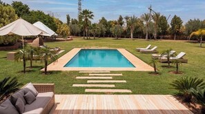 Outdoor pool - Mimouna Riads- Luxury villa 17 bedrooms (Marrakech)
