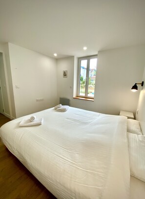1 chambre, bureau, Wi-Fi gratuit, draps fournis