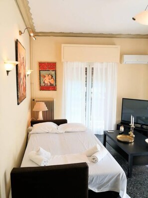 2 Schlafzimmer, Bügeleisen/Bügelbrett, Reisekinderbett, kostenloses WLAN