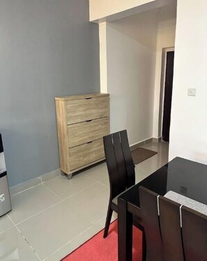 Dining - JKIA/SGR Luxore Airport View Suite (Nairobi)