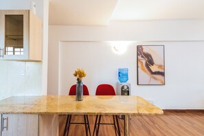 Dining - JKIA/SGR Serena Suite with Swimming Pool (Nairobi)