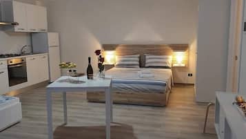1 sovrum, wi-fi och sÀngklÀder