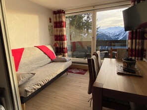 Flachbildfernseher