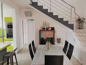 Dining - 3 Bedroom Villa With Private Pludge Pool in Albion (Flic en Flac)